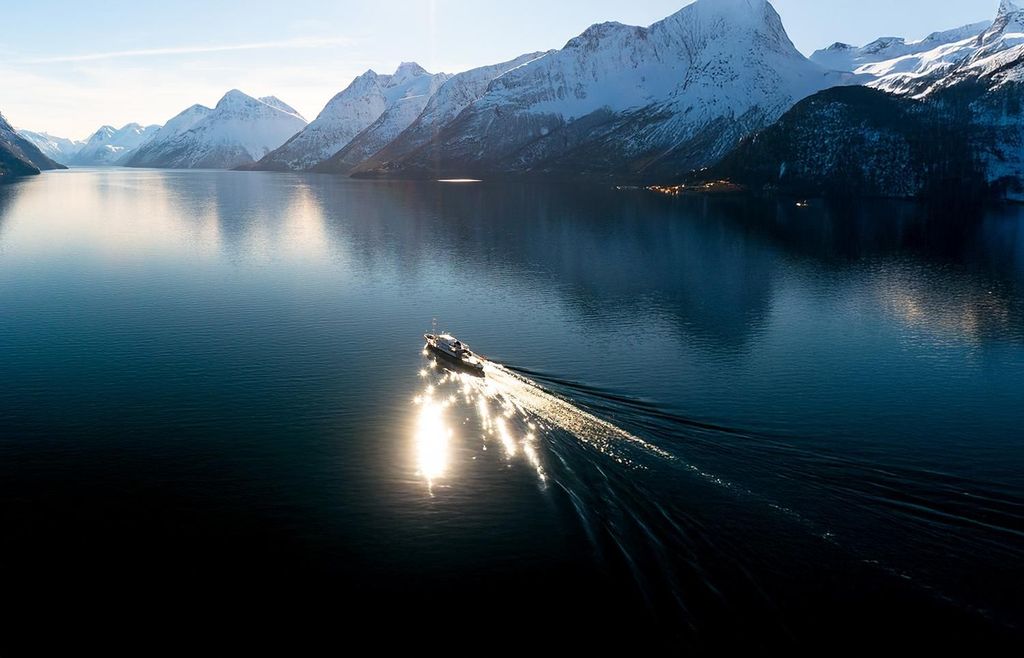 Ålesund: Fjordtour mit Mittagessen auf der MS Bruvik
