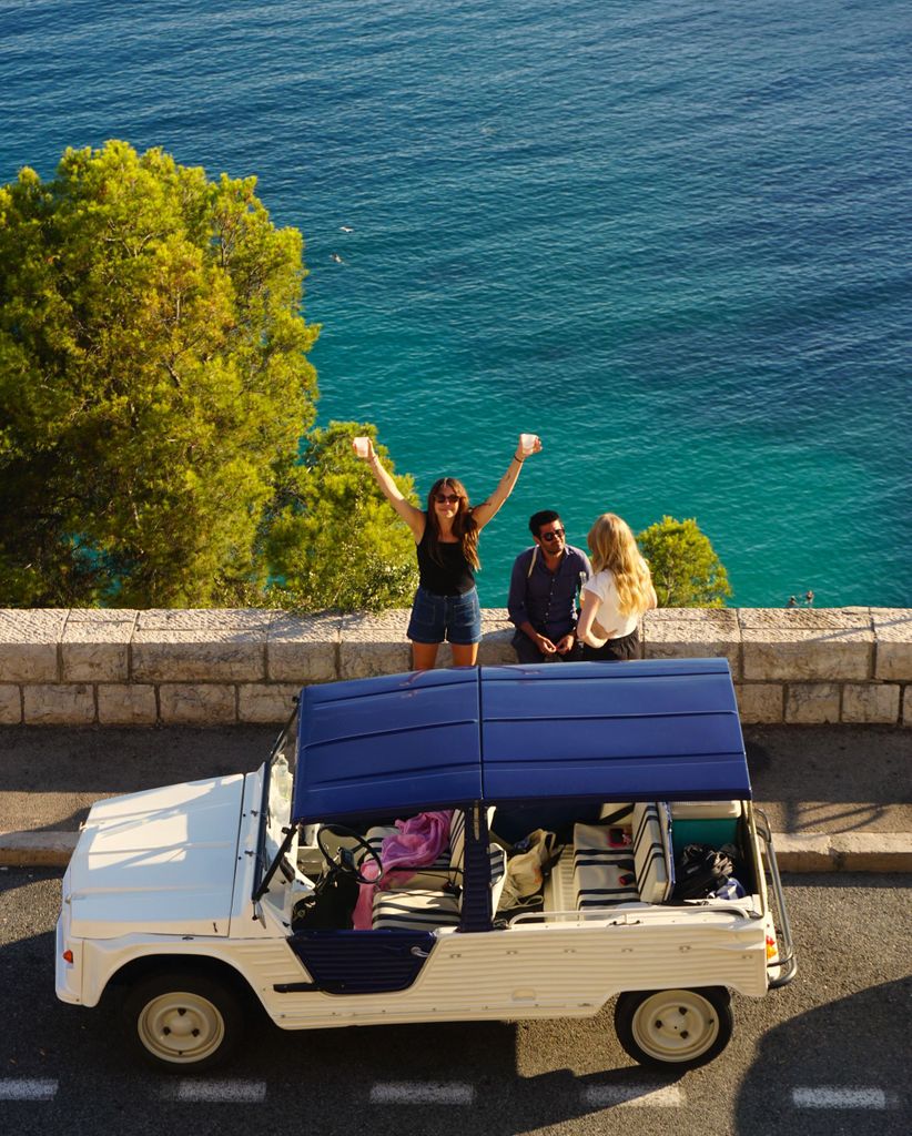 Tour im Oldtimer Méhari zwischen Nizza, Eze und Monaco an der Côte d'Azur