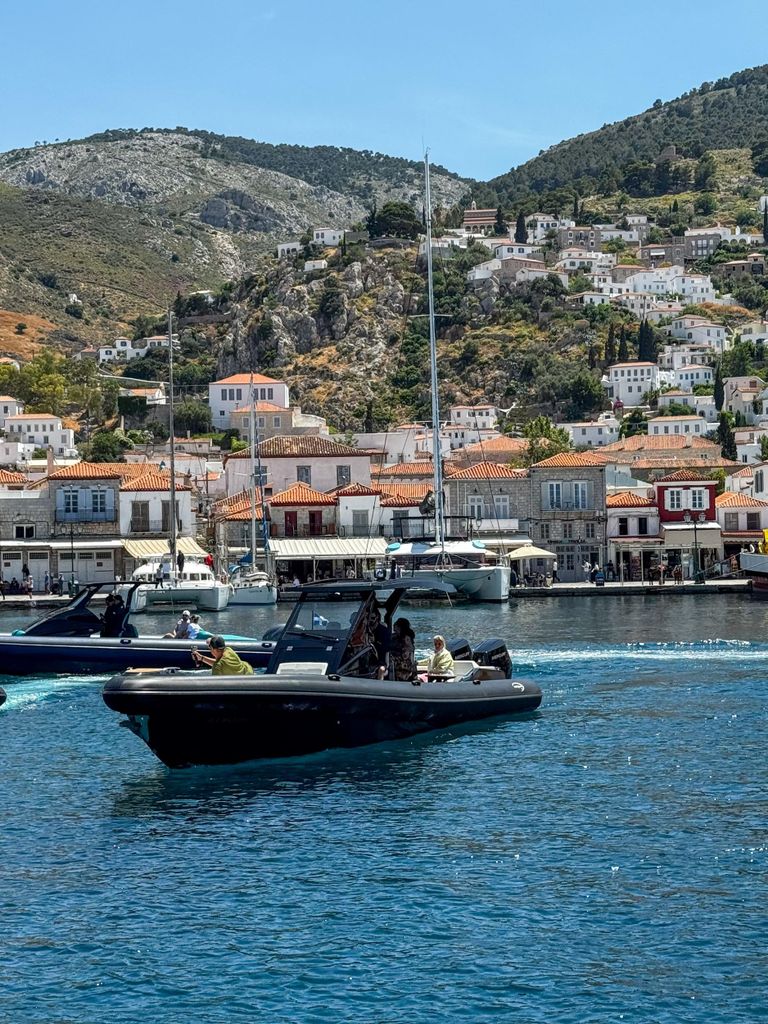 Private Inselhopping-Tour von Athen nach Poros & Hydra