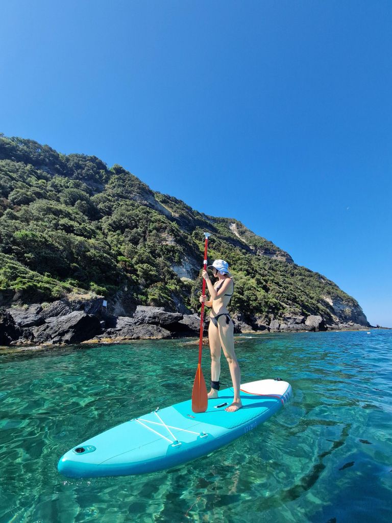 Ischia: Privater SUP-Kurs und Tour entlang der Küste von Forio