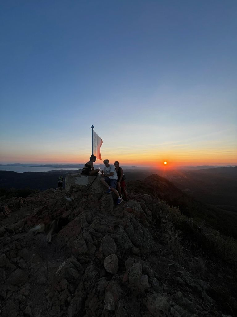 Esterel-Massiv: Wanderung mit Aperitif bei Sonnenuntergang