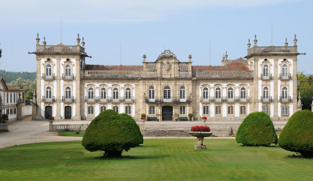 Von Porto: Besuche den Palácio da Brejoeira und probiere Vinho Verde