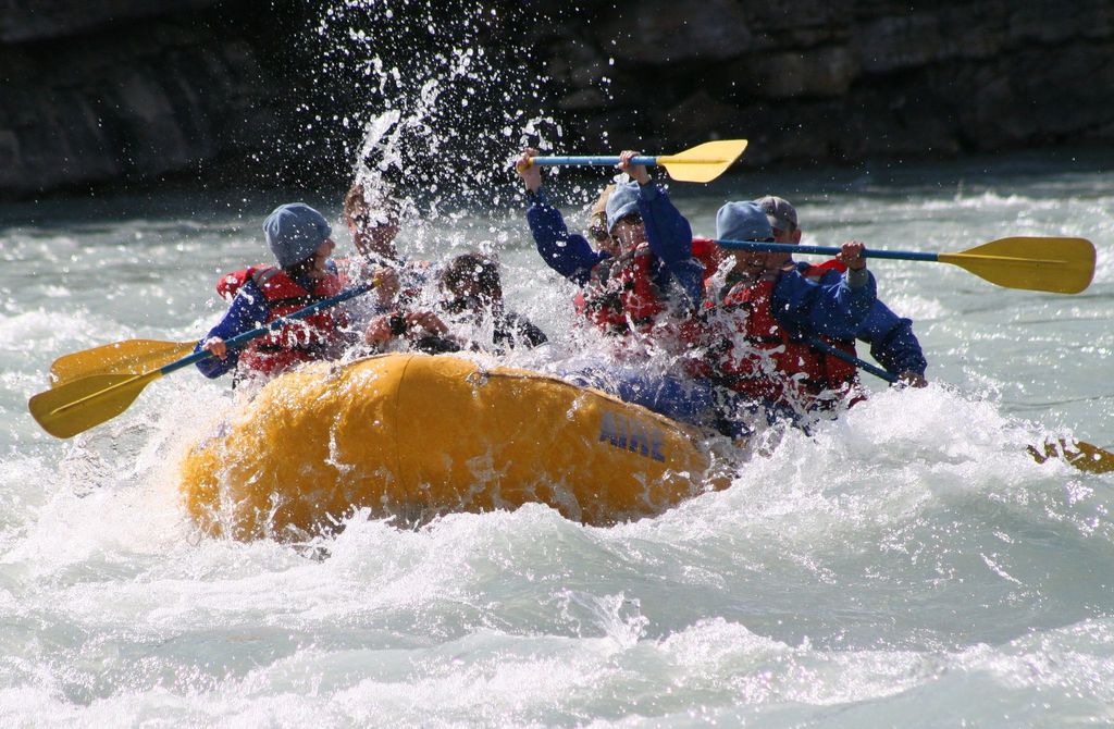 Athabasca Wasserfälle: Wildwasser-Rafting-Abenteuer der Klasse 2