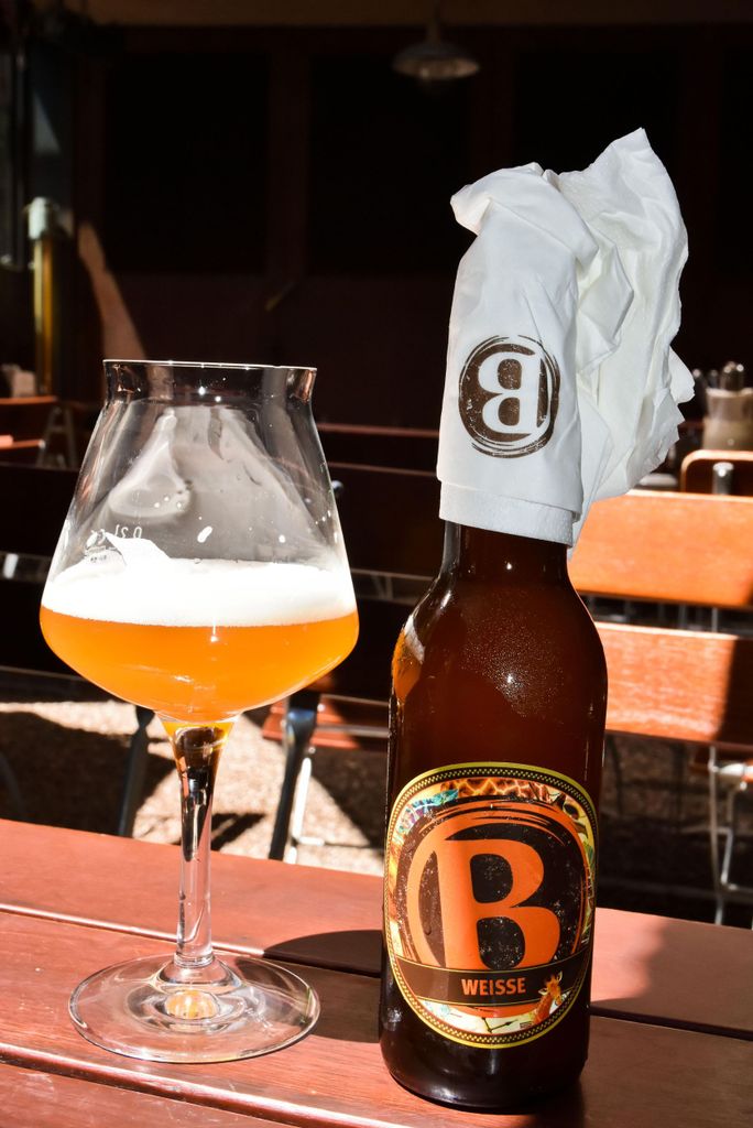 Bozen: Biere & Häppchen Tour mit Bierexperte