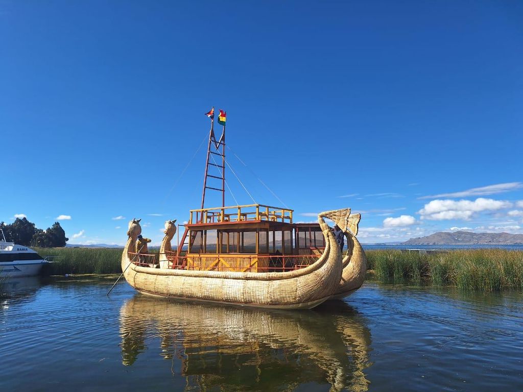 Private Tagestour nach Tiwanaku und Titicaca ab La Paz