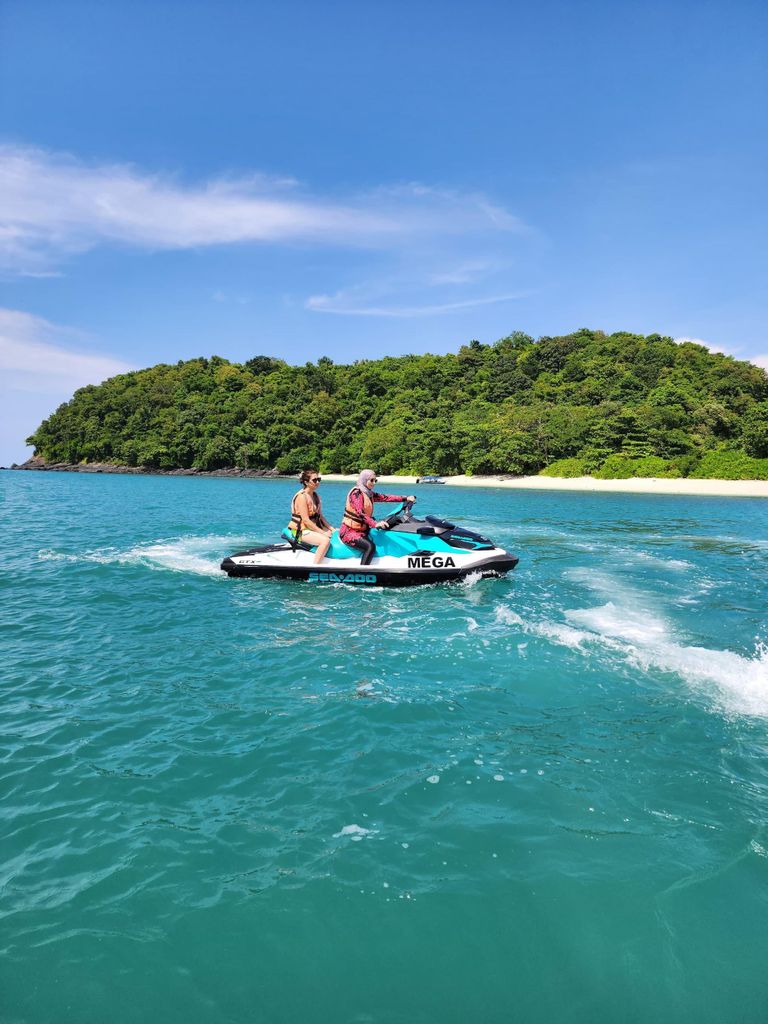 Langkawi: Lustiges Inselhopping mit dem Jetski