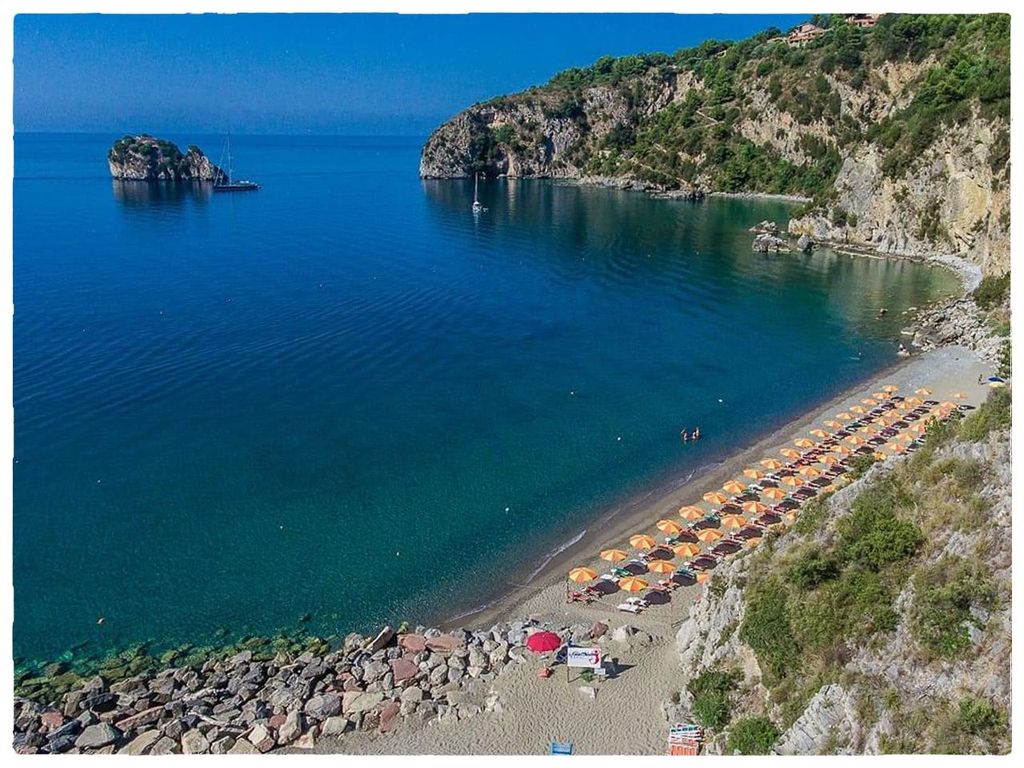 Bootsfahrt und Halt am Lido Marinella Marechiaro
