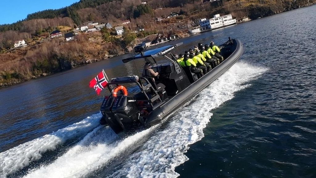 Bergen: Mostraumen-Fjord-Safari – mit dem Premium-RIB-Boot
