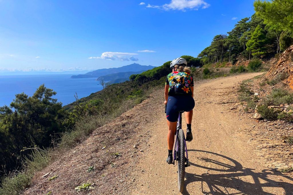Bike-Tour im Gravel-Paradies auf der Insel Elba am Monte Calamita