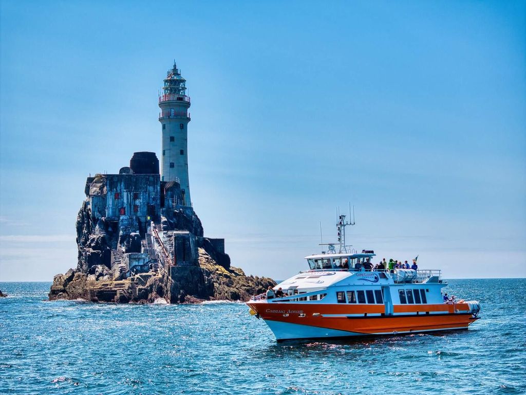 Von Cork aus: Fastnet Rock Lighthouse & Cape Clear Island Tour