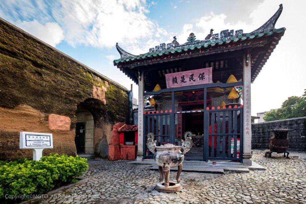 Von Hongkong: Private Macau Heritage Tour mit Transfer