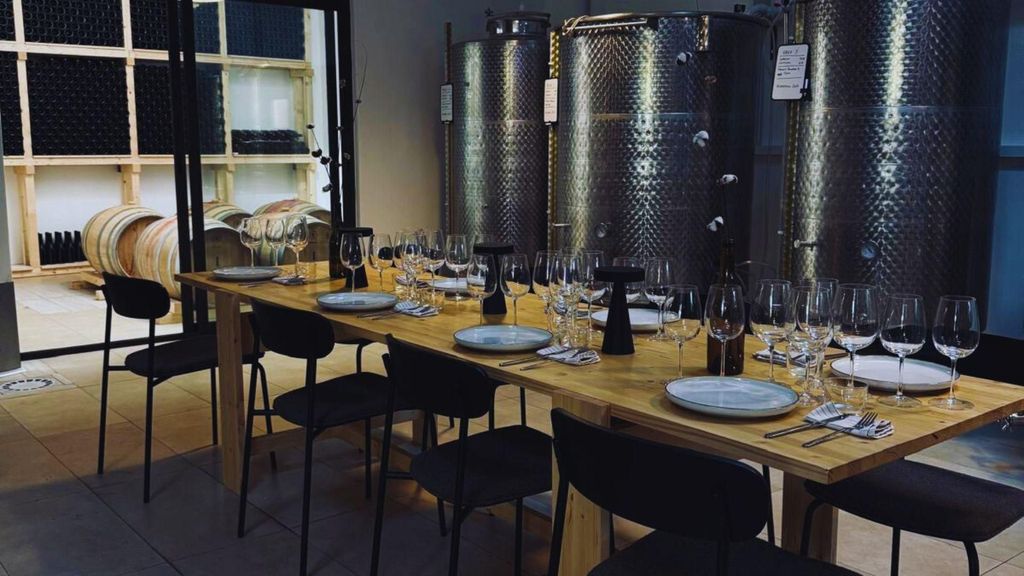 Caserta: Weingut-Tour mit Weinprobe und lokaler Lebensmittelverkostung