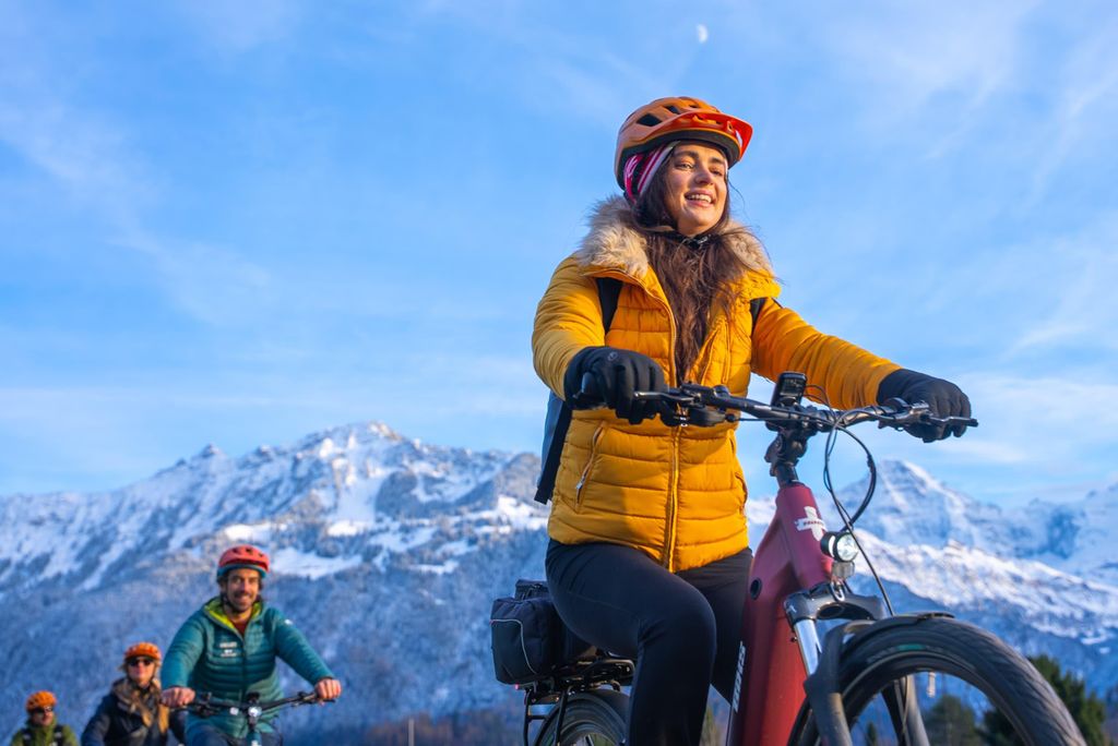 Unterseen: Malerische Winter-E-Bike-Tour mit Käseverkostung