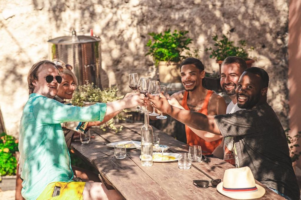 Von Split: Krka-Wasserfälle, Foodtour und Weinprobe