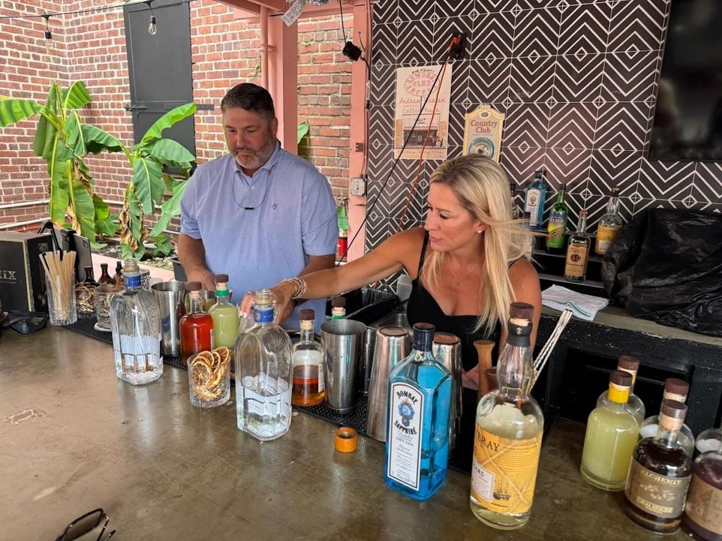 Charleston: Cocktailkurs mit Drinks inkl.