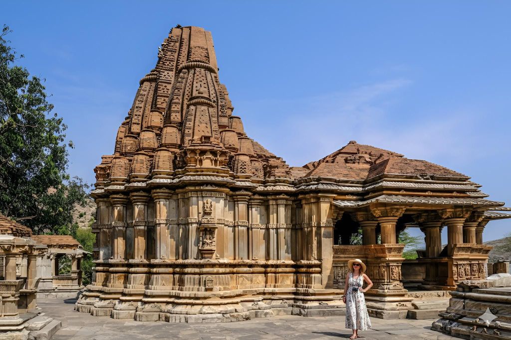 Udaipur: Halbtagestour zu den Tempeln von Eklingji und Nagda