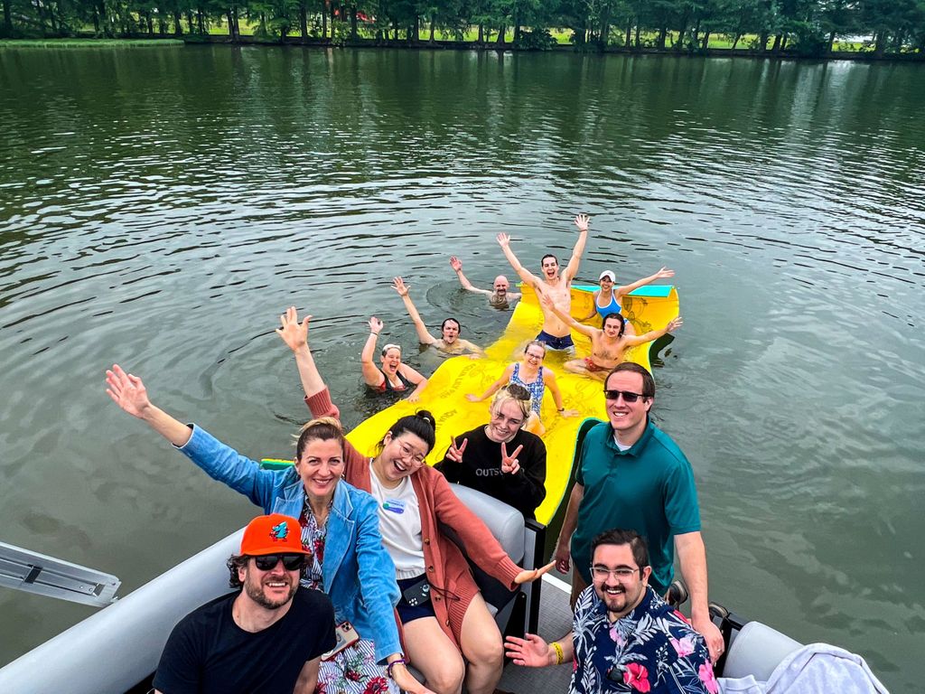 Austin: Private Bootsfahrt auf dem Lake Austin – mit Sonnenschutz