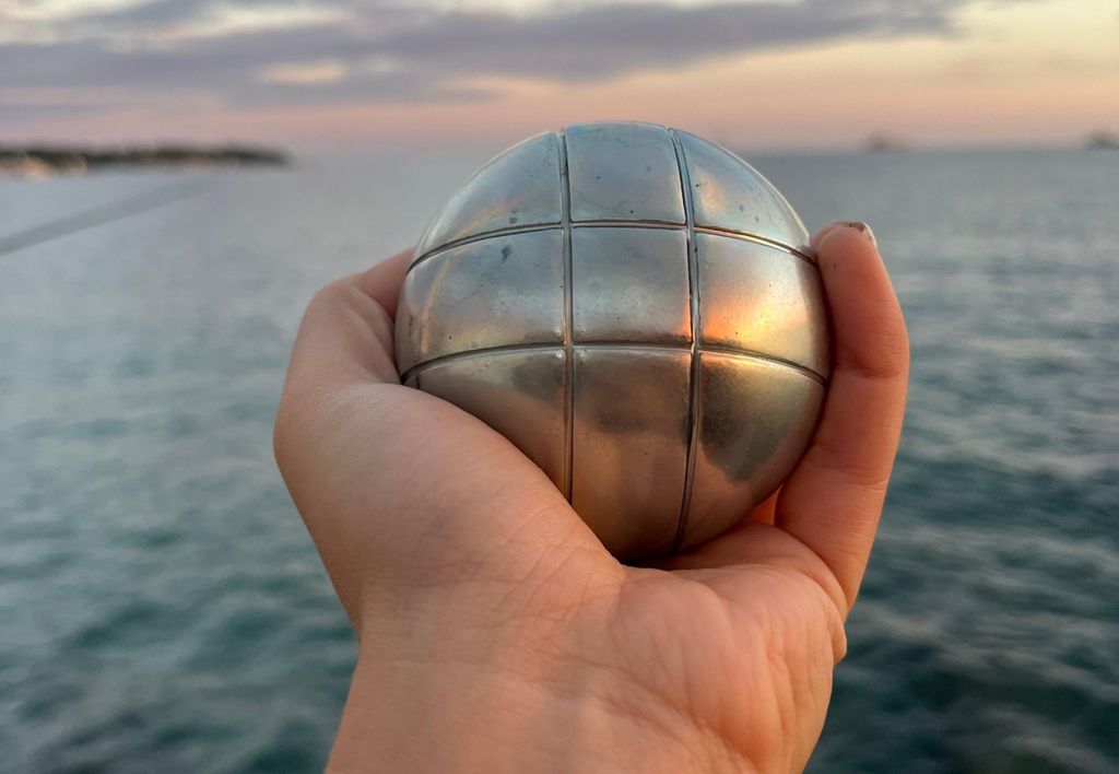 Antibes: Spiel Pétanque am Meer mit einem leidenschaftlichen Gastgeber
