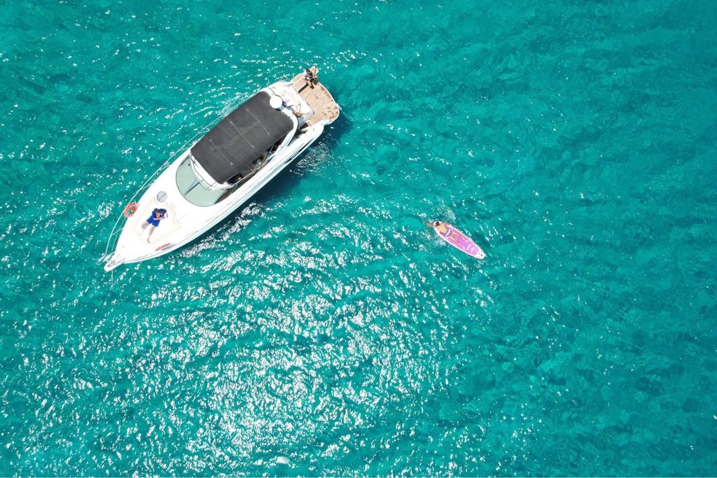 Erkunde die Küste, die Blaue Lagune und die Meereshöhlen von Protaras.