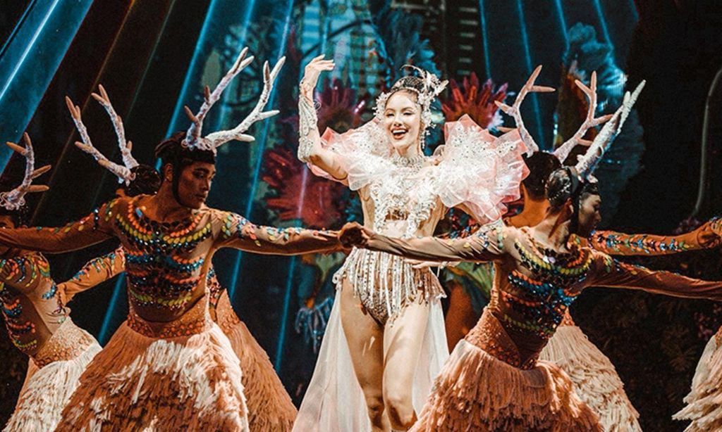 Phuket: Simon Cabaret Show Tickets, optional die ersten 3 Reihen