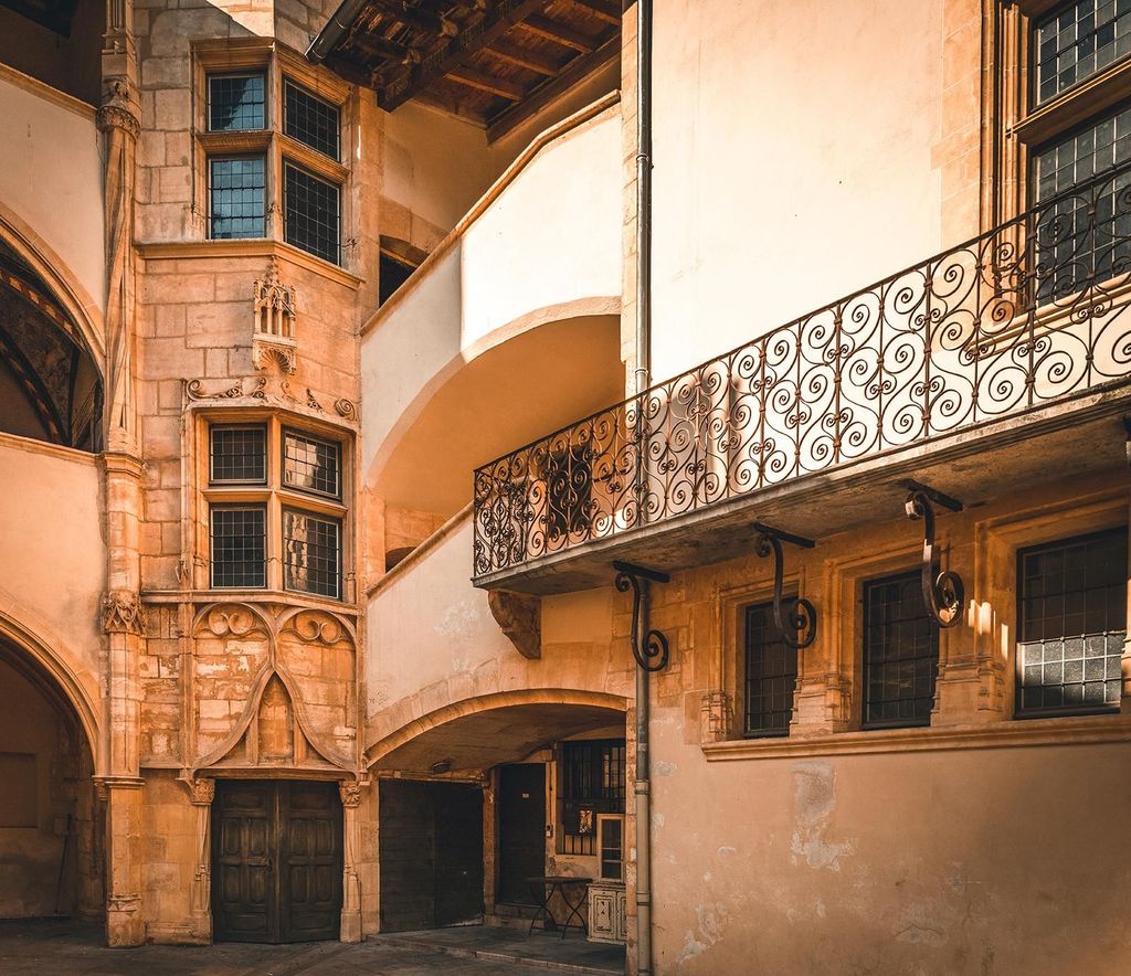 Lyon: Private Traboules-Tour – Versteckte Passagen