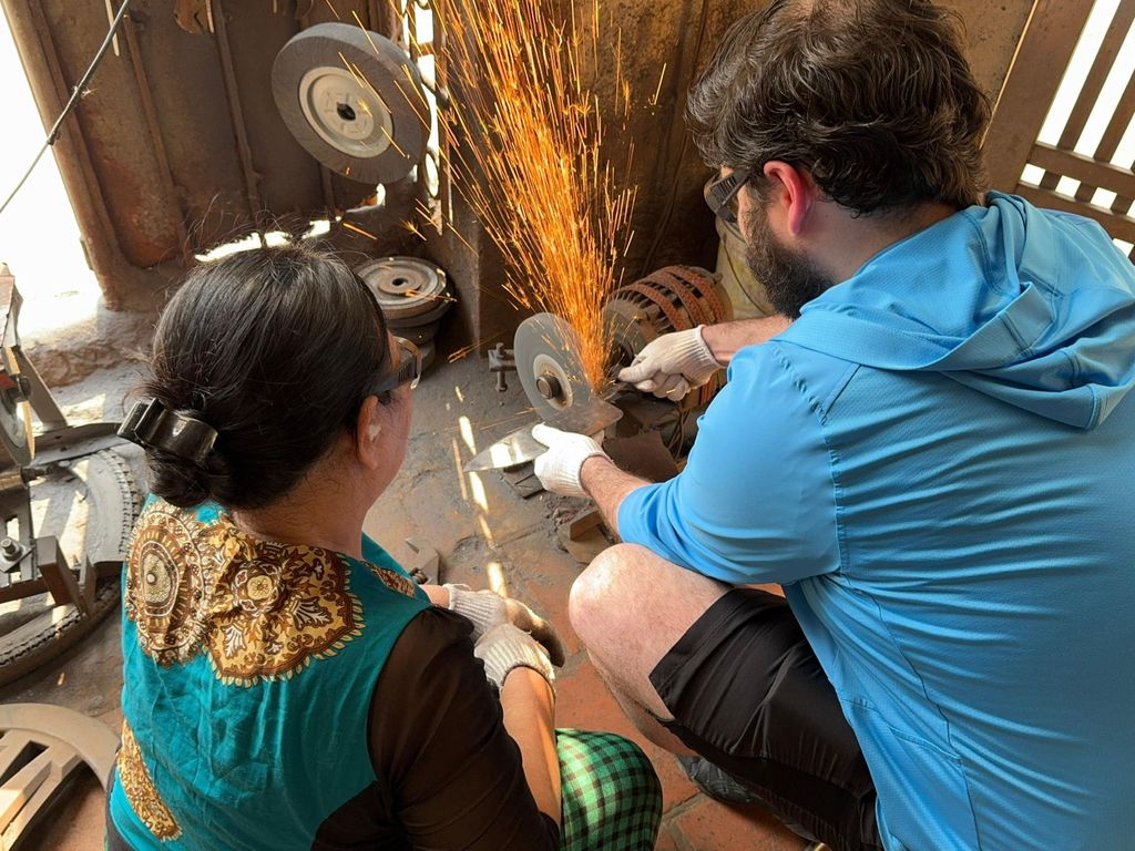 Hanoi: Schmiede im Feuer – Traditionelle Messerschmiede