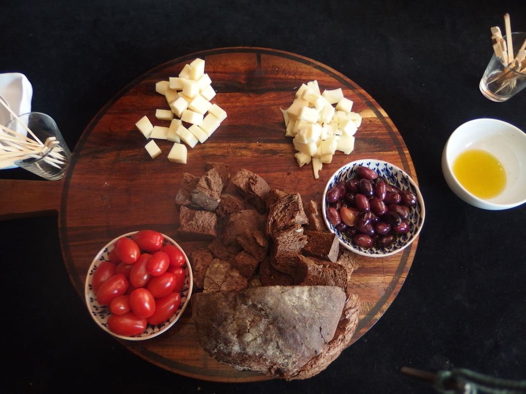 Thessaloniki: Kleingruppen-Weinverkostung mit Aperitifs