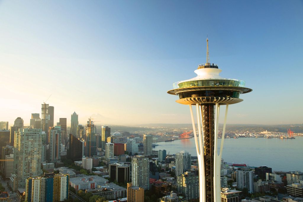 Seattle: Space Needle & Chihuly Garden and Glass-Ticket
