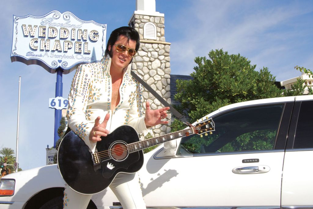 Vegas: Elvis-Hochzeit oder Erneuerung der Eheversprechen in der Graceland Chapel