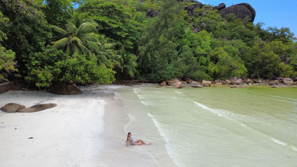 Praslin: Drohnenfotografie und Videografie