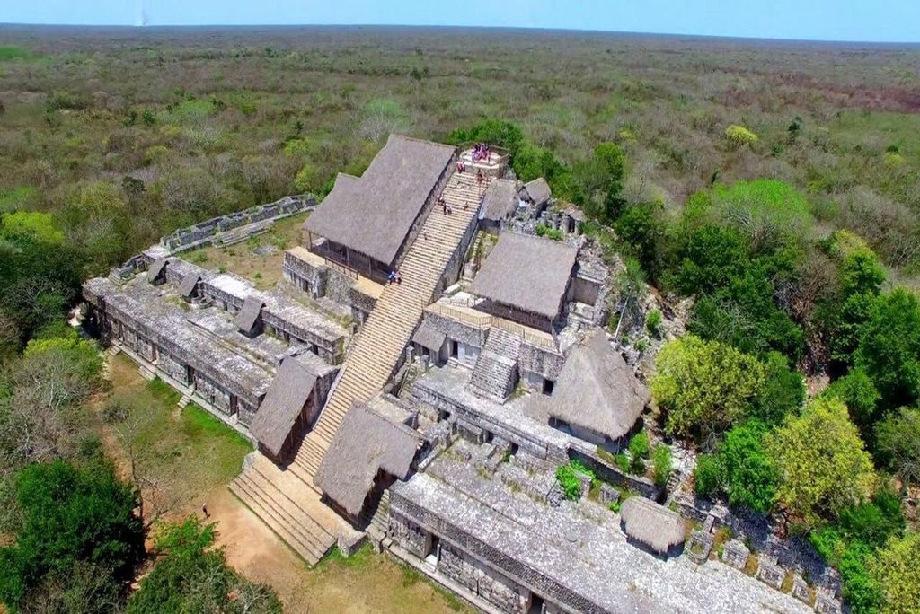 Tour in italienischer Sprache nach Ek Balam, Cenoten und Maya-Gemeinden