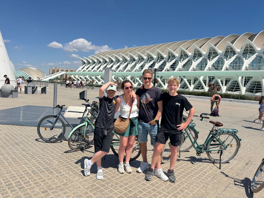 Valencia: Fahrrad-/E-Bike-Tour mit einem leidenschaftlichen Guide