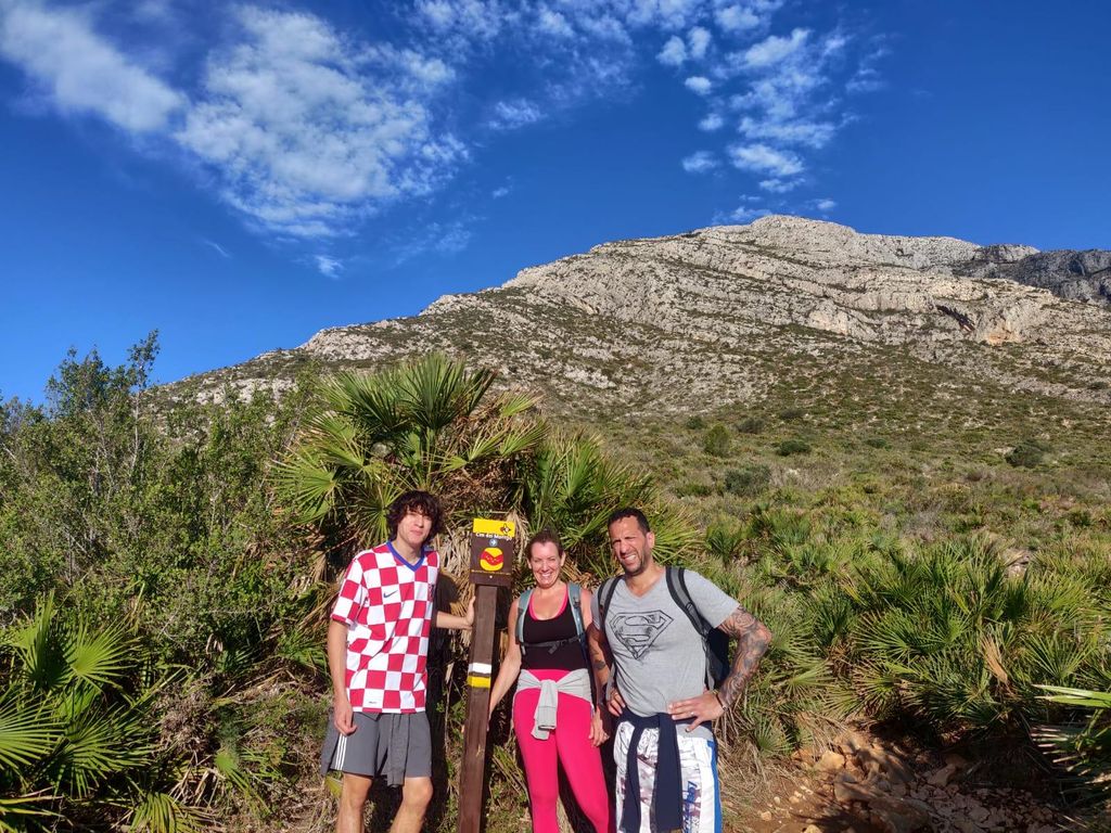 Geführte Wanderung zum Gipfel des Montgó – Abenteuer bei Sonnenaufgang, tagsüber oder bei Sonnenuntergang