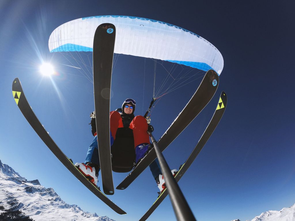 Davos: Ski-Paragliding-Erlebnis