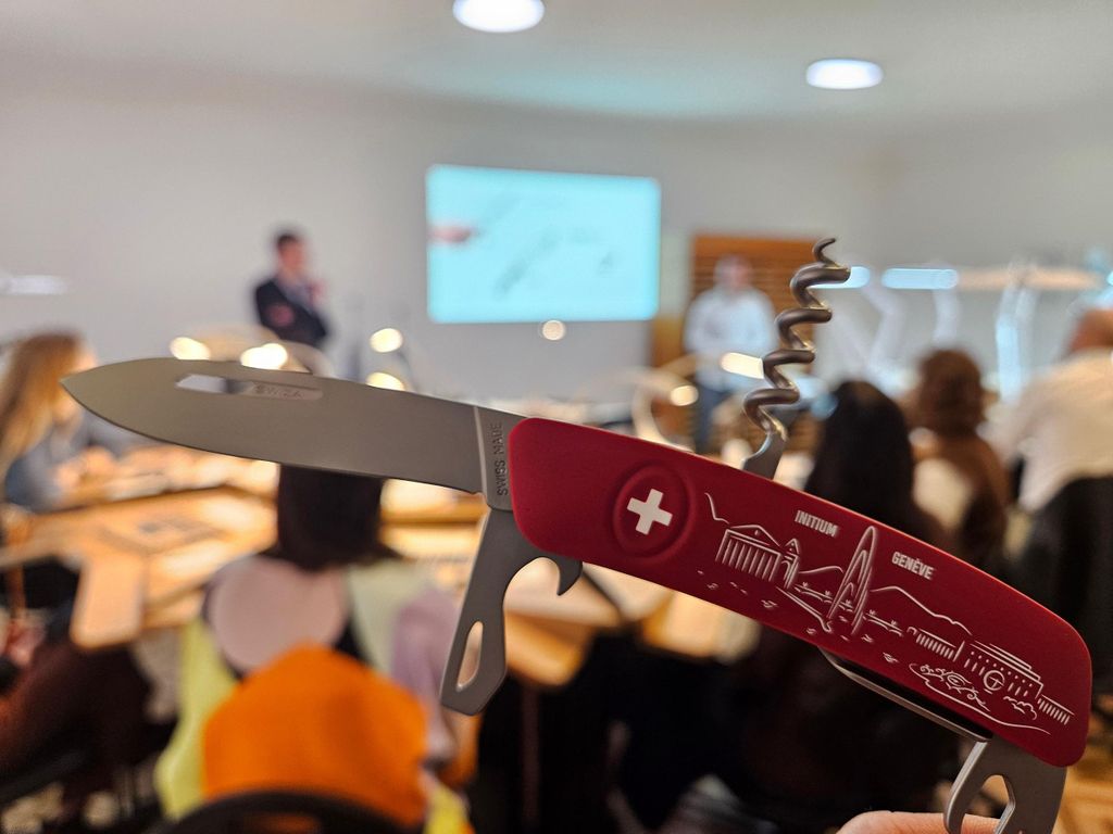 Genf oder Le Noirmont: Schweizer Taschenmesser-Workshop