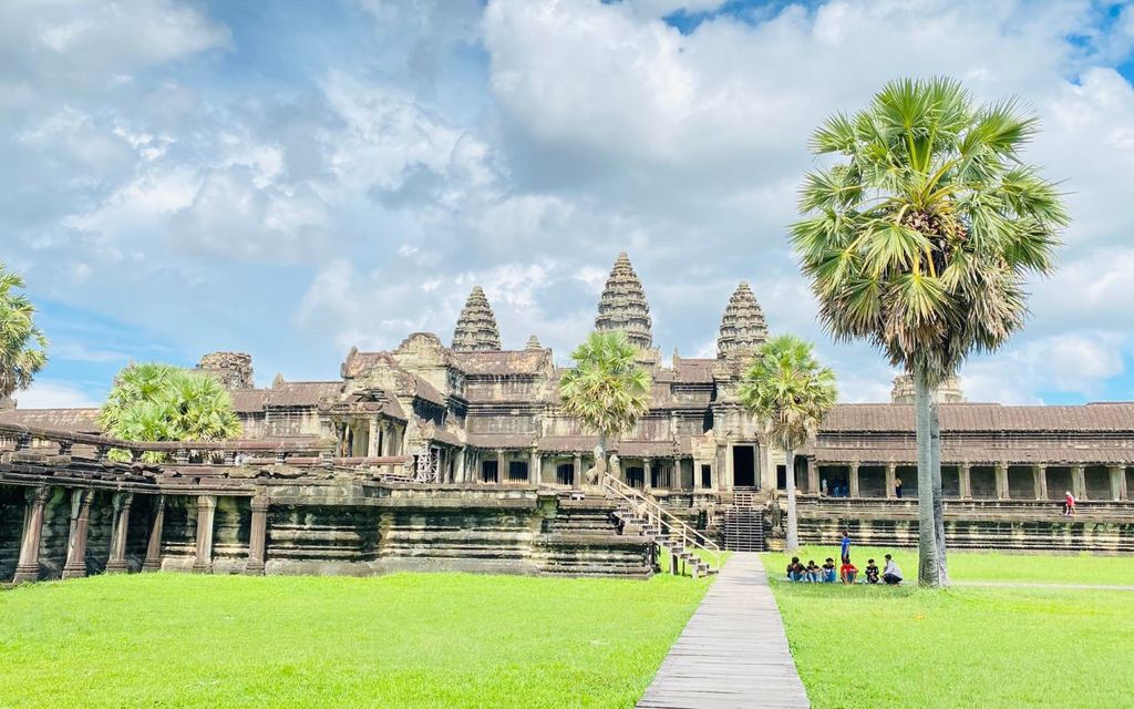Siem Reap: 2 Tage Tempel, schwimmendes Dorf und Kriegsmuseum