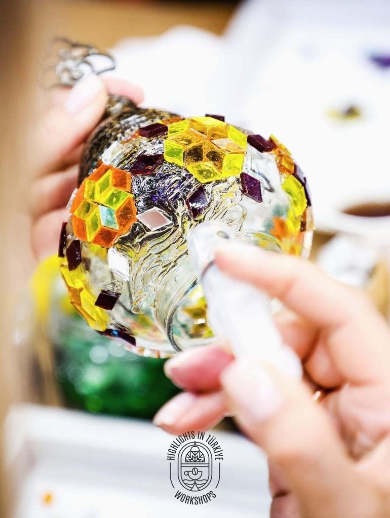 Dalyan: Mosaik-Kerzenhalter-Workshop – Naturblick vom Dach