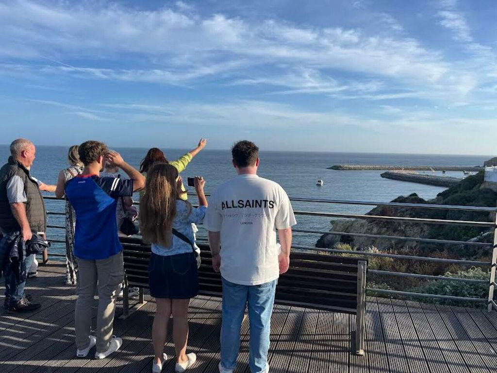 Albufeira: Historischer Rundgang durch die Altstadt mit Tapas und Wein