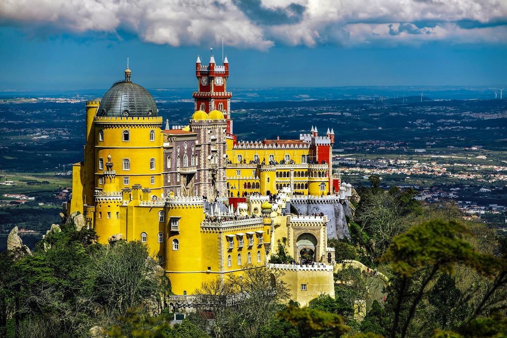 Magische Tagestour: Pena-Palast, Sintra, CaboDa Roca & Cascais