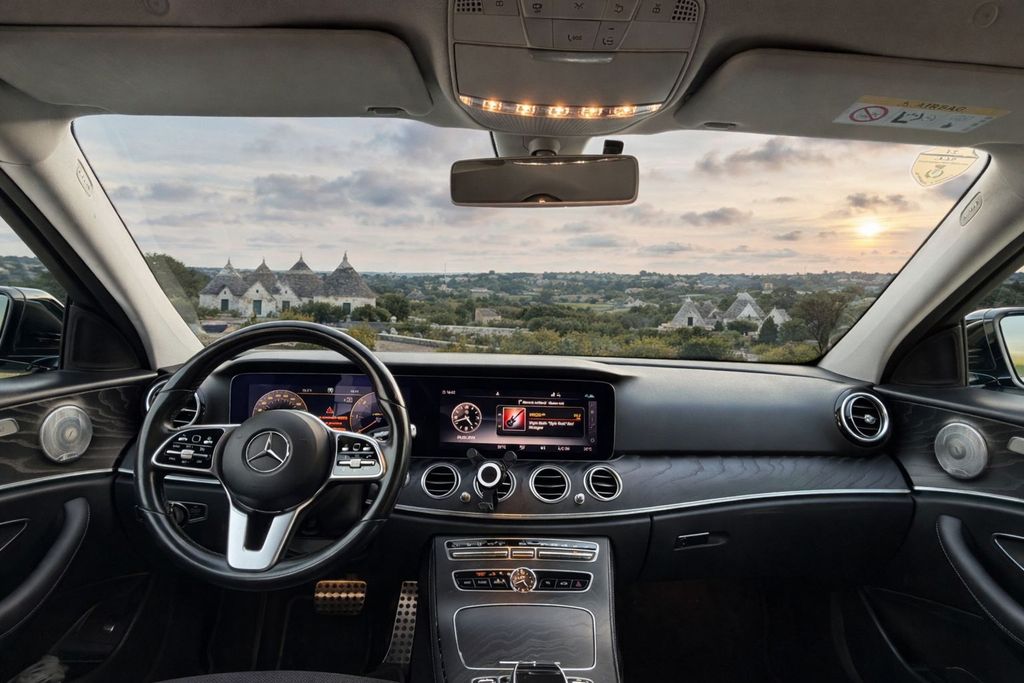 Unsere UNESCO-Tour in einer Mercedes V-Klasse 500 – Alberobello–Matera