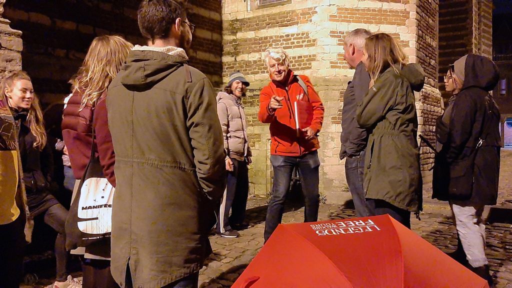 Antwerpen: Private Tour durch die dunkle Seite Antwerpens