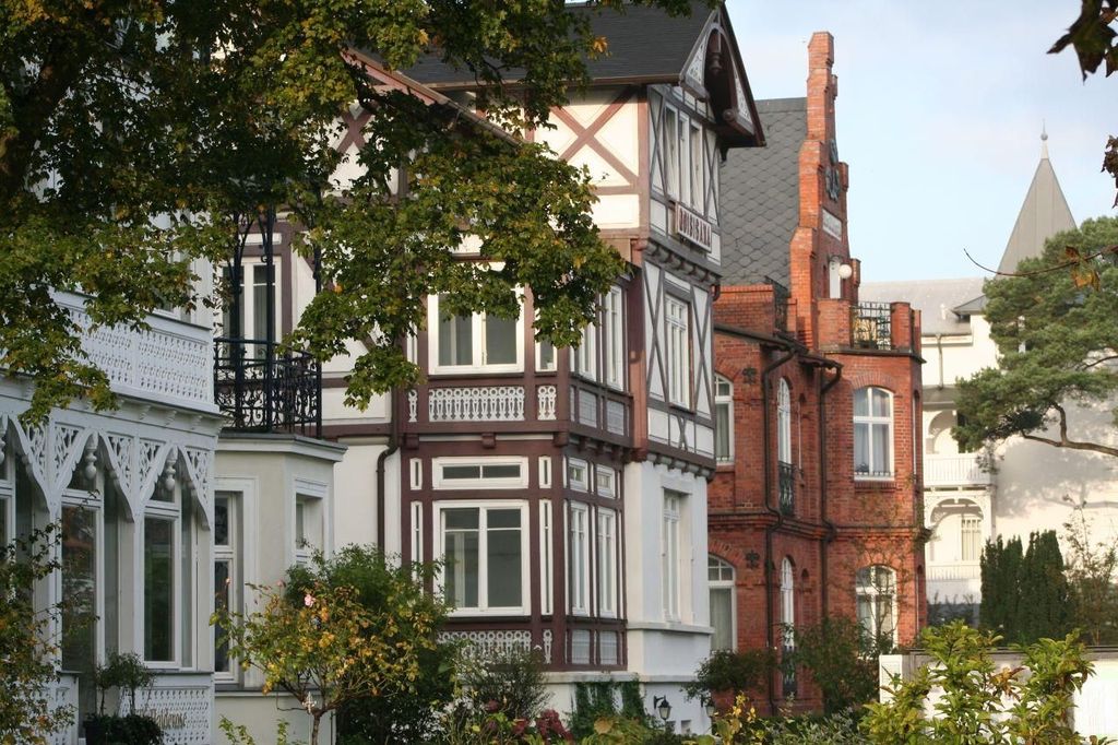 Binz: Geführter Ortsrundgang mit Sanddornsaft