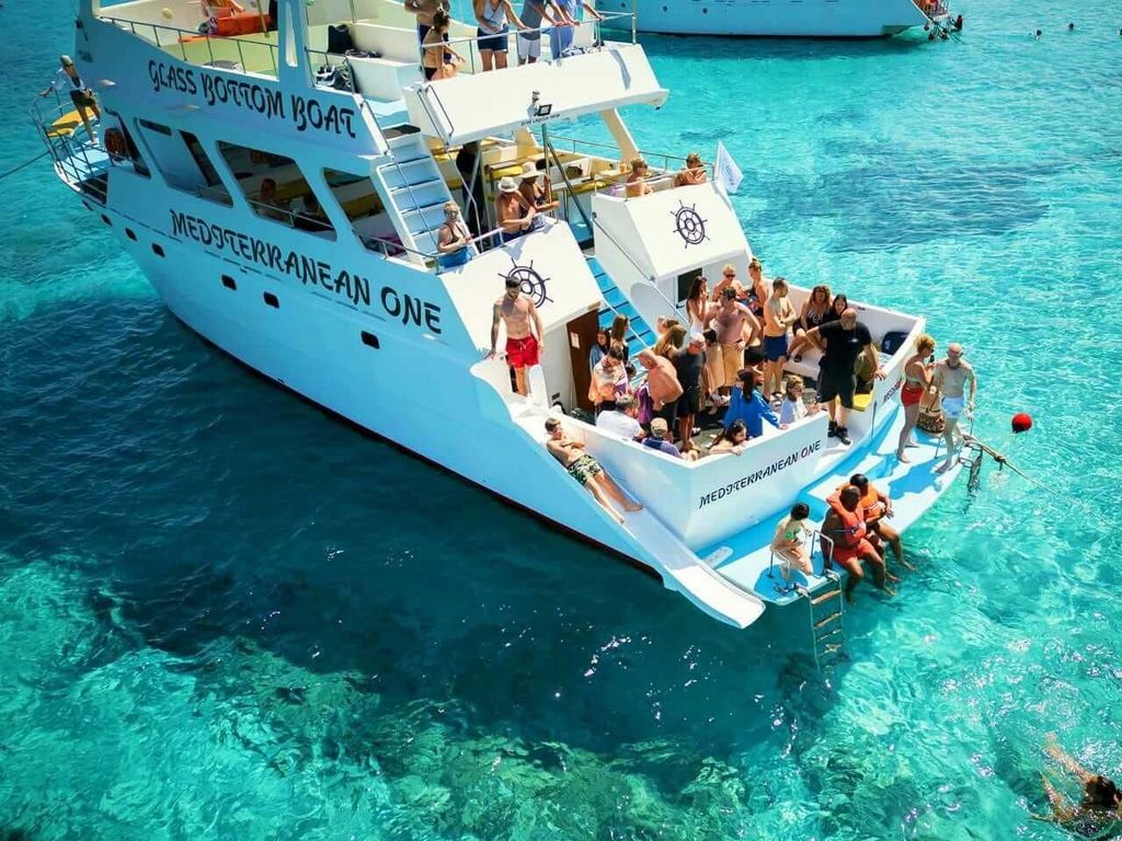 Paphos: Blaue Lagune, Aphroditesbad & Meereshöhlen – Tagestour