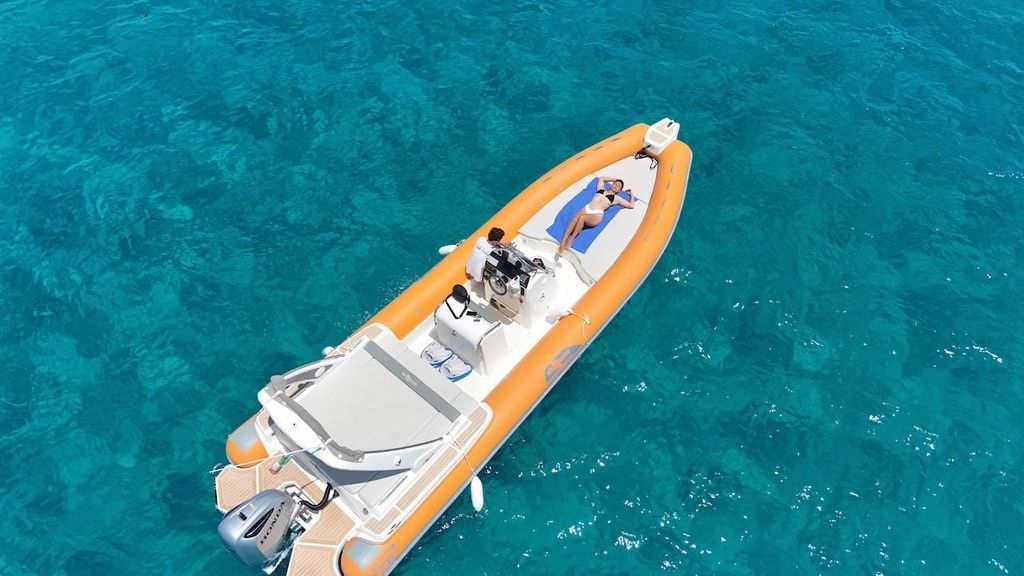 Palermo: Mondello, Capo Gallo Reserve Bootstour und Snack