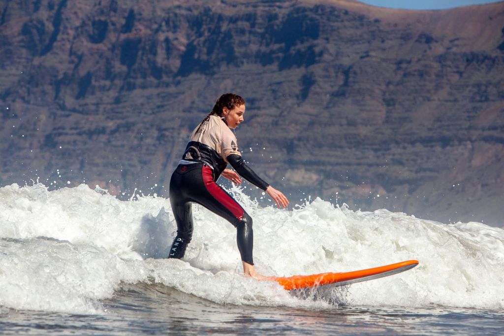 Ganztägiger Surfkurs auf Lanzarote: Bring deine Fähigkeiten auf Touren