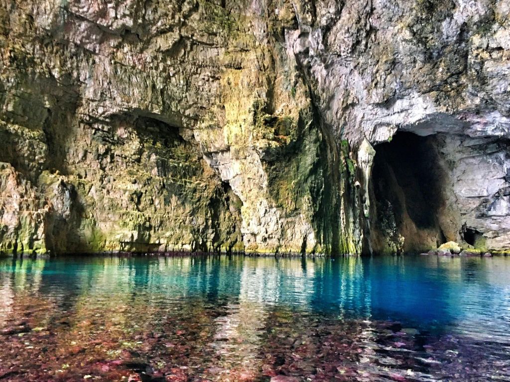 Sazan Insel & Karaburun Strand & Haxhi Ali Höhle Vlore