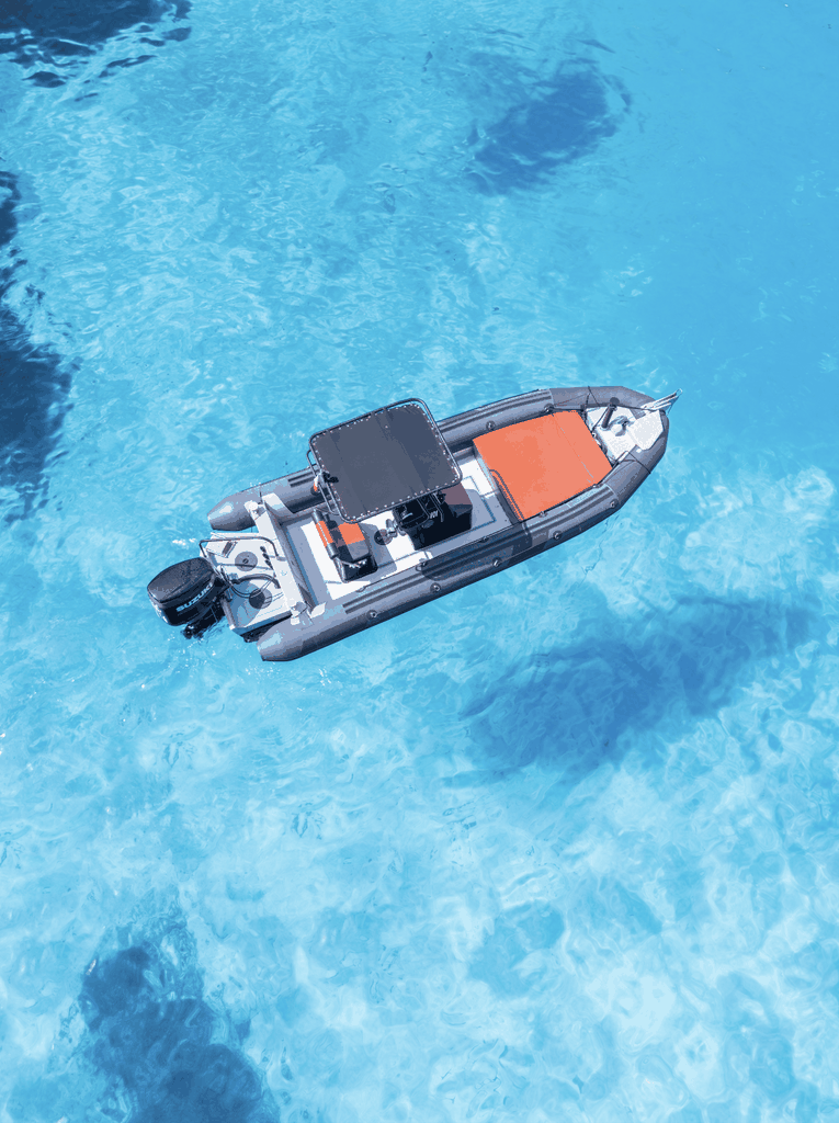 La-Maddalena-Archipel: Privater Ausflug mit dem Zodiac (RIB) 8,50