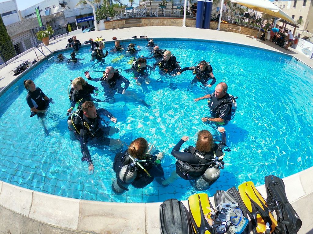 Paphos: Halbtagestour Discover Scuba Diving