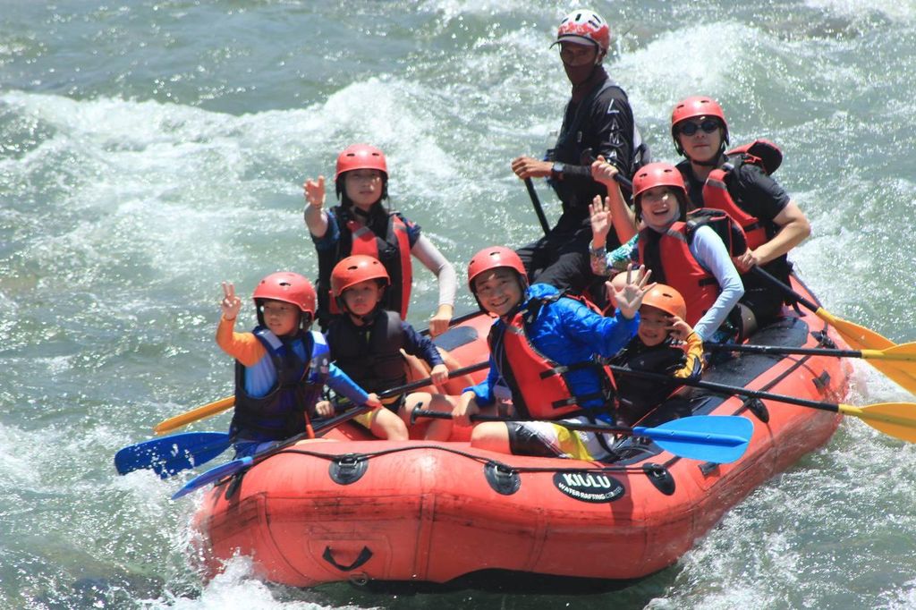 Kota Kinabalu: Kiulu Wildwasser-Rafting mit Mittagessen