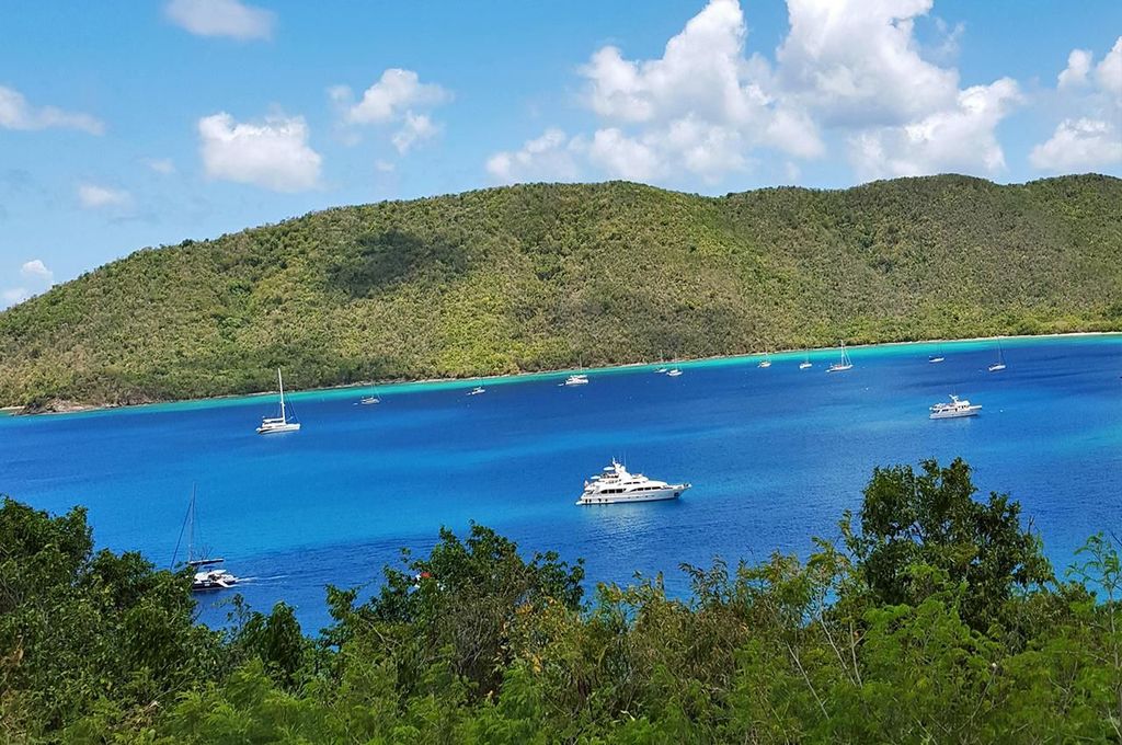 Von St. Thomas: Geführte Tour durch St. John & Annaberg Plantagen-Tour